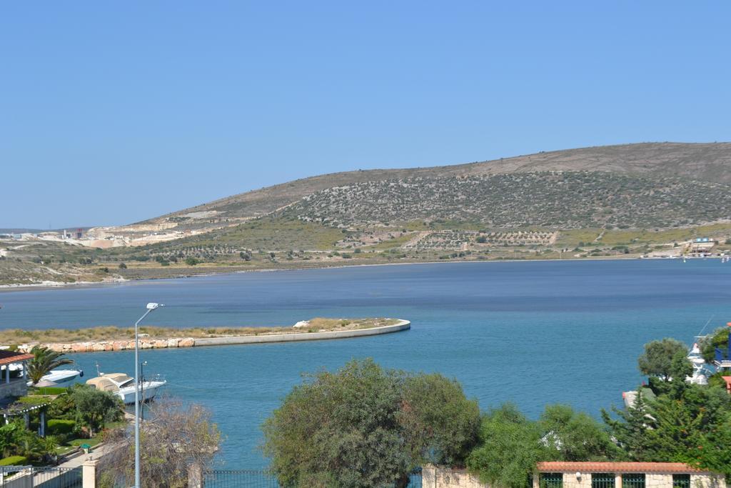 Lapis Port Surf Hotel Alacati Exterior photo